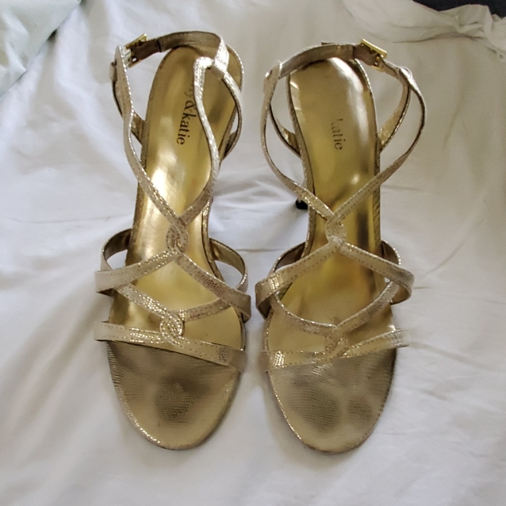 Gold dress shoes